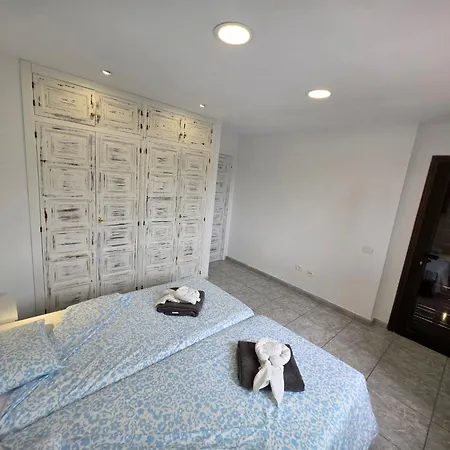 Mit Beheiztem Gemeinsamem Pool By Interhome * Los Cristianos (Tenerife)